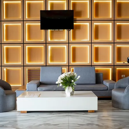 فندق Royal G Max
