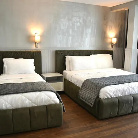 Royal G Max 5*