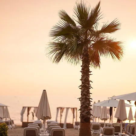 Hotel Royal G Max Golem (Tirana)