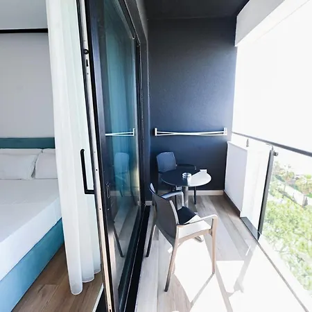 فندق Royal G Max غوليم