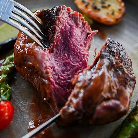 Royal G Max Hotel 5*