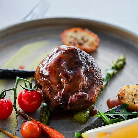 Royal G Max Hotel 5*