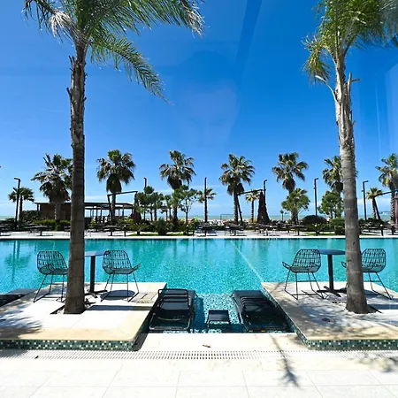 Royal G Max Golem (Tirana)