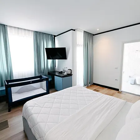 Royal G Max 5* غوليم