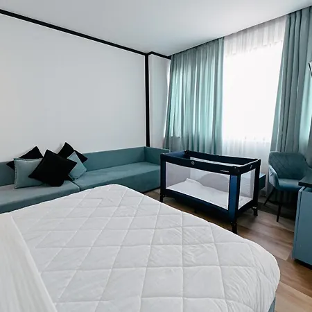 فندق Royal G Max غوليم