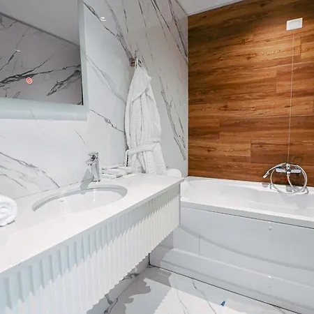 Hotel Royal G Max 5*