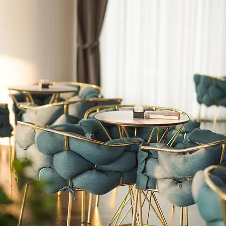 فندق Royal G Max